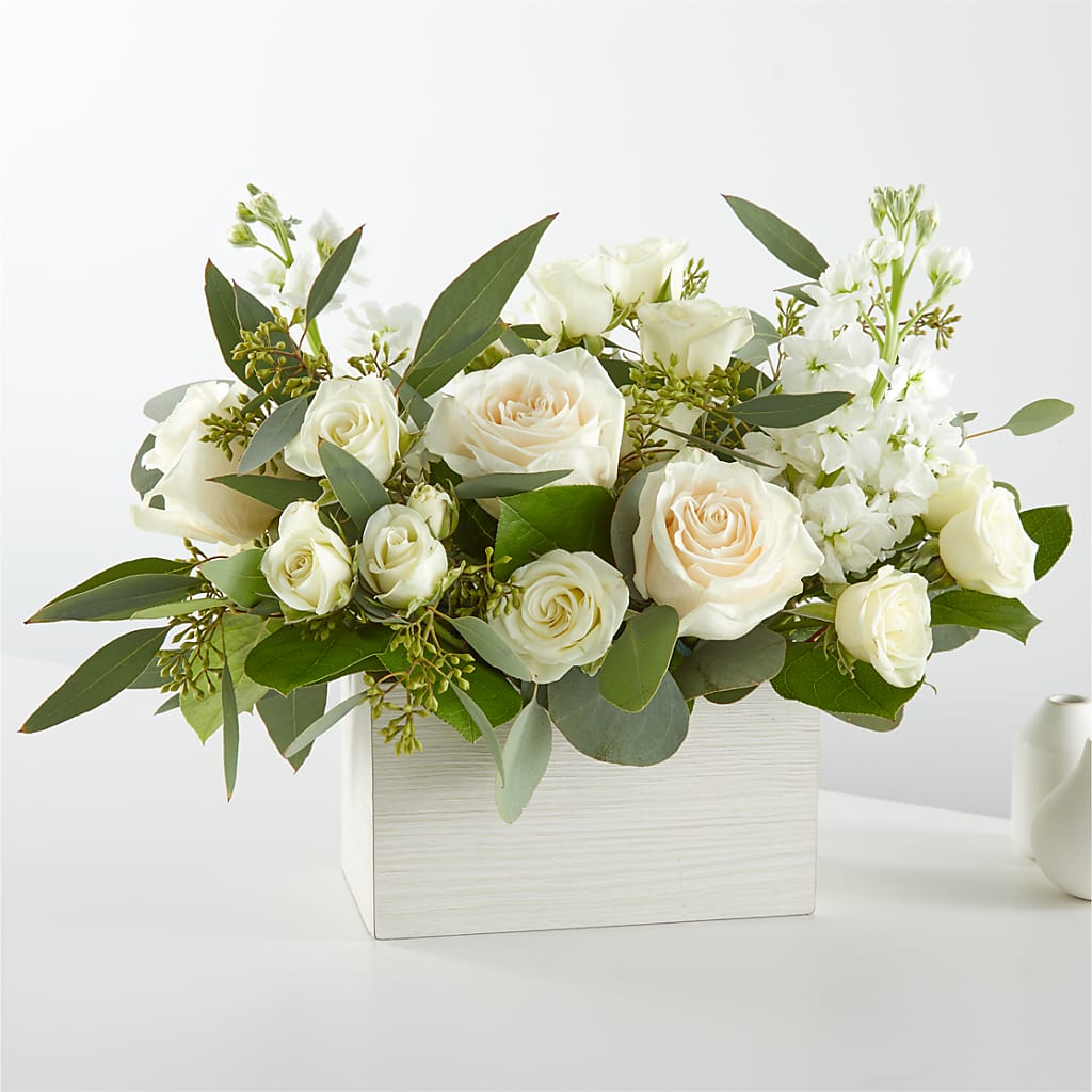 Fresh Linen Box Bouquet – Sunflowershop Llc, Orlando FL