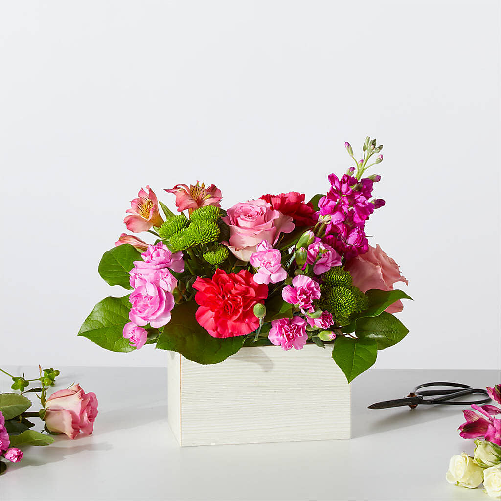 Sweetberry Box – A Florist Original – Sunflowershop Llc, Orlando FL