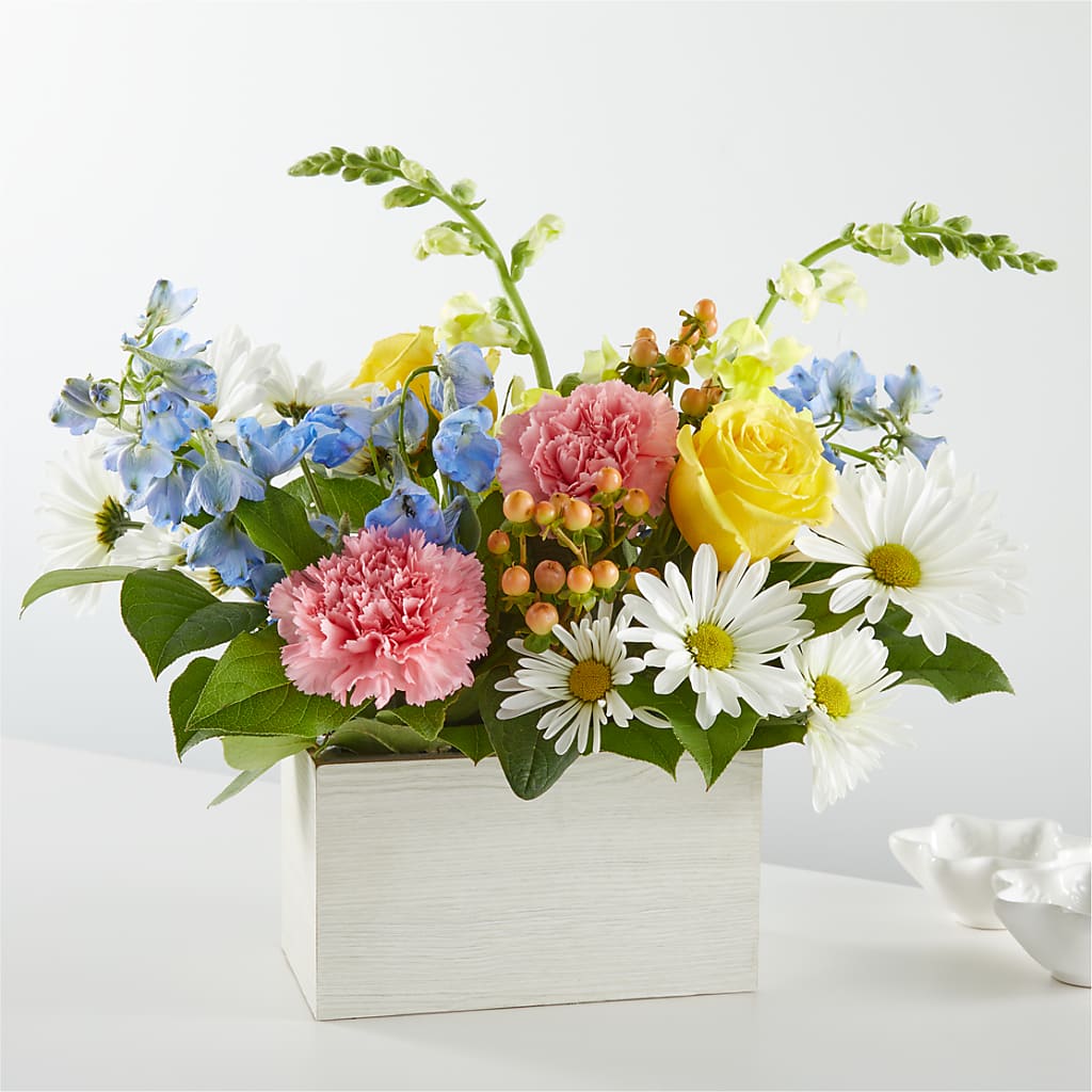 Sun Salutation Box Bouquet – Sunflowershop Llc, Orlando FL