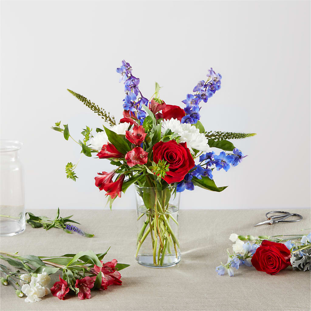 Star Spangled - A Florist Original – Sunflowershop Llc, Orlando FL