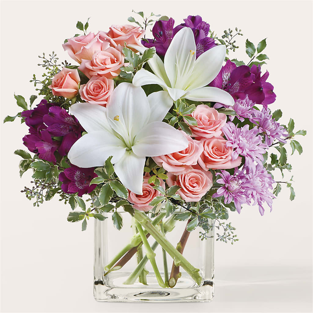 Mani Pedi Bouquet – Sunflowershop Llc, Orlando FL