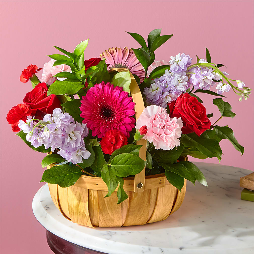 Pink Picnic Basket – Sunflowershop Llc, Orlando FL