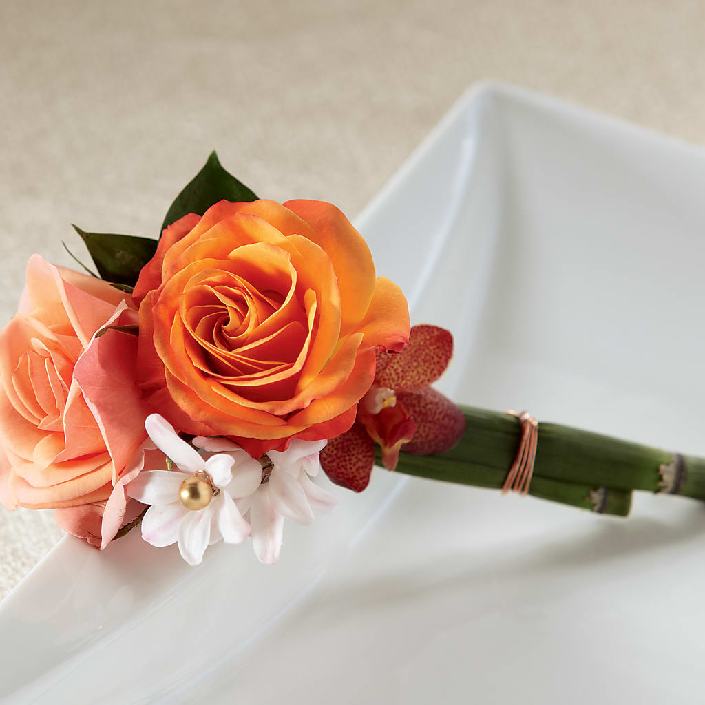 Sunset Dream Boutonniere – Sunflowershop Llc, Orlando FL