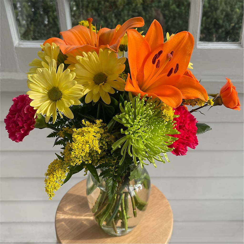 Bold & Bright – A Florist Original –  Sunflowershop Llc, Orlando FL