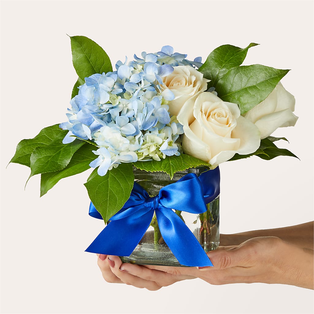 Sky Blue Delight Bouquet –  Sunflowershop Llc, Orlando FL