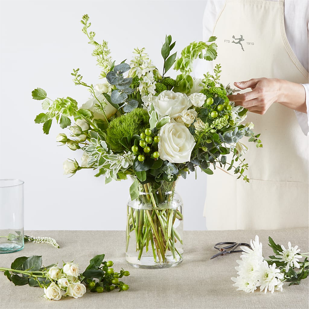 Irish Garden - A Florist Original –  Sunflowershop Llc, Orlando FL