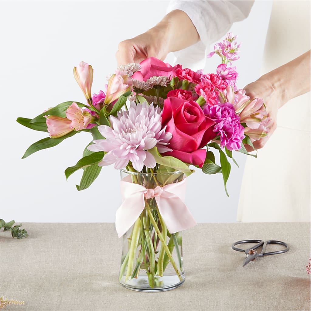 Pink Ribbon - A Florist Original –  Sunflowershop Llc, Orlando FL