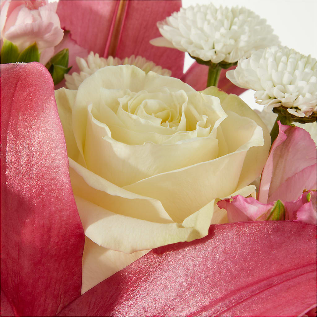 Piece of Cake Bouquet –  Sunflowershop Llc, Orlando FL