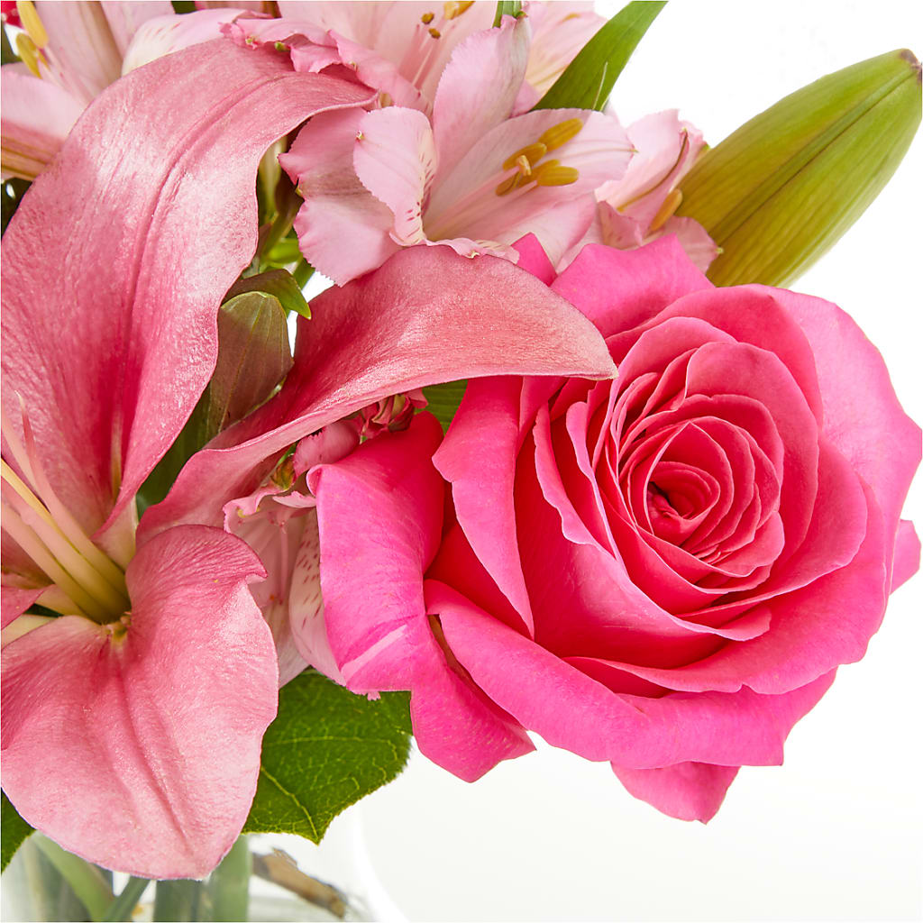 Lots of Love Bouquet –  Sunflowershop Llc, Orlando FL