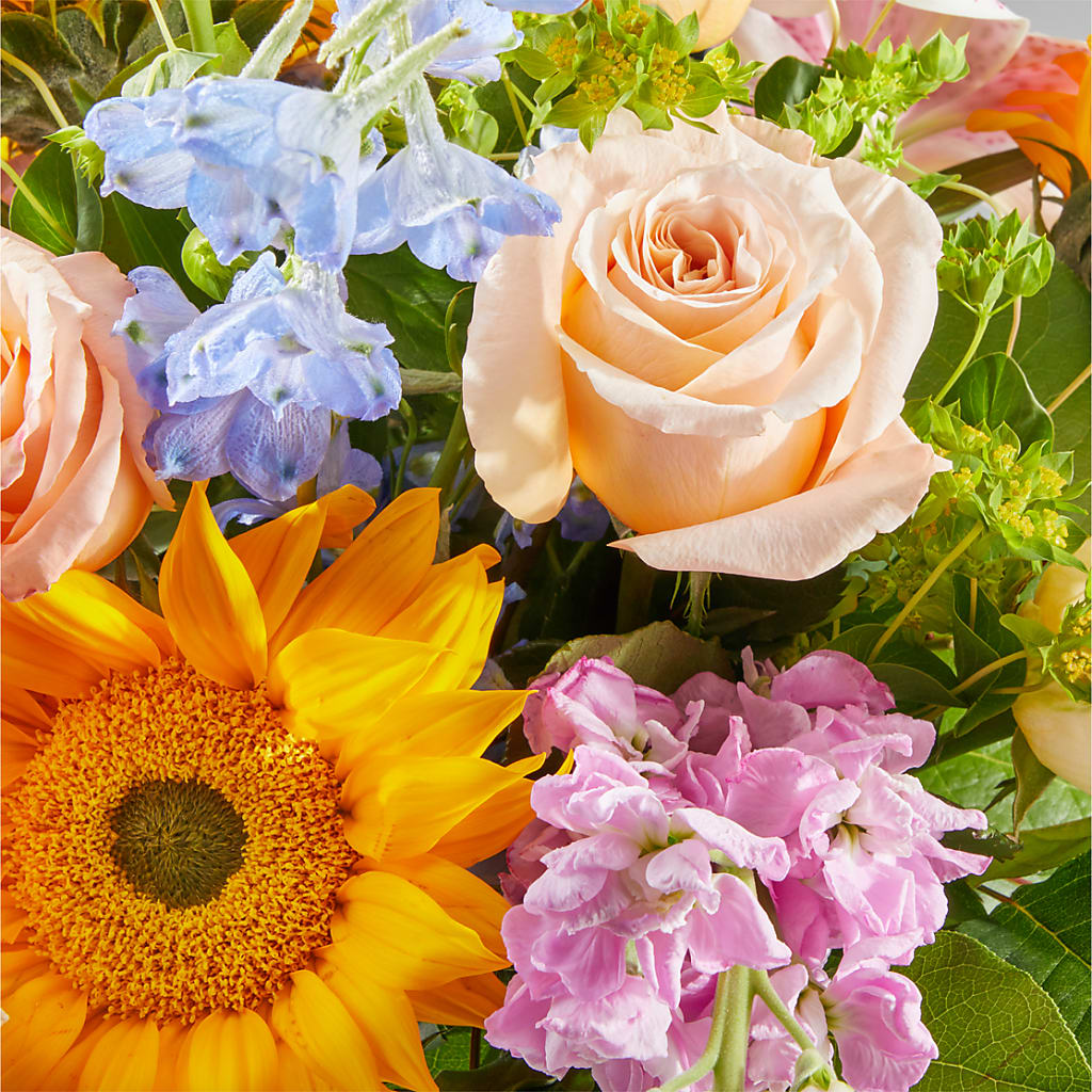 Dreamy Meadows Bouquet –  Sunflowershop Llc, Orlando FL