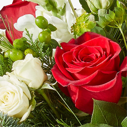 Deck the Halls Bouquet –  Sunflowershop Llc, Orlando FL