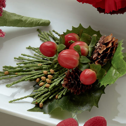 Red Berry Boutonniere –  Sunflowershop Llc, Orlando FL